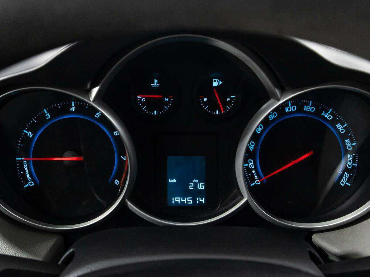 Купить Chevrolet Cruze, 2012, 194 510 км.. Фото: #11