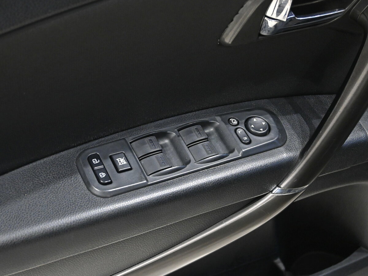 Купить FAW Besturn X80, 2017, 154 000 км.. Фото: #8