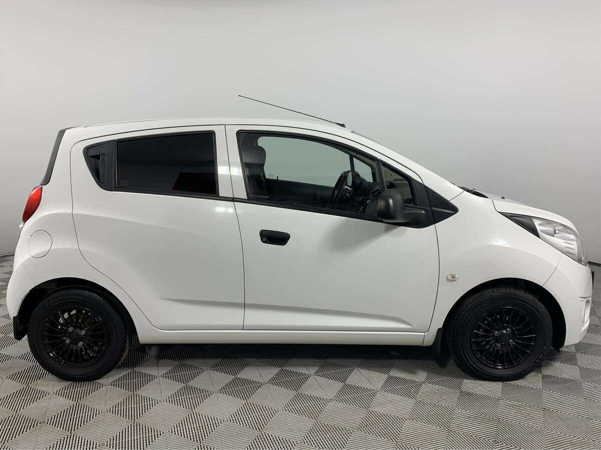 Купить Chevrolet Spark, 2013, 30 132 км.. Фото: #3