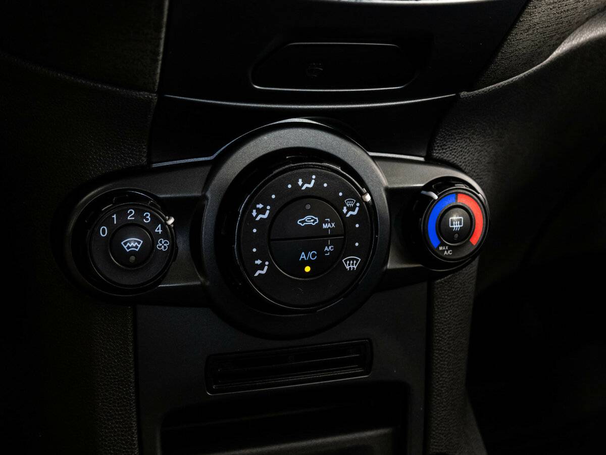 Купить Ford Fiesta, 2016, 85 502 км.. Фото: #10