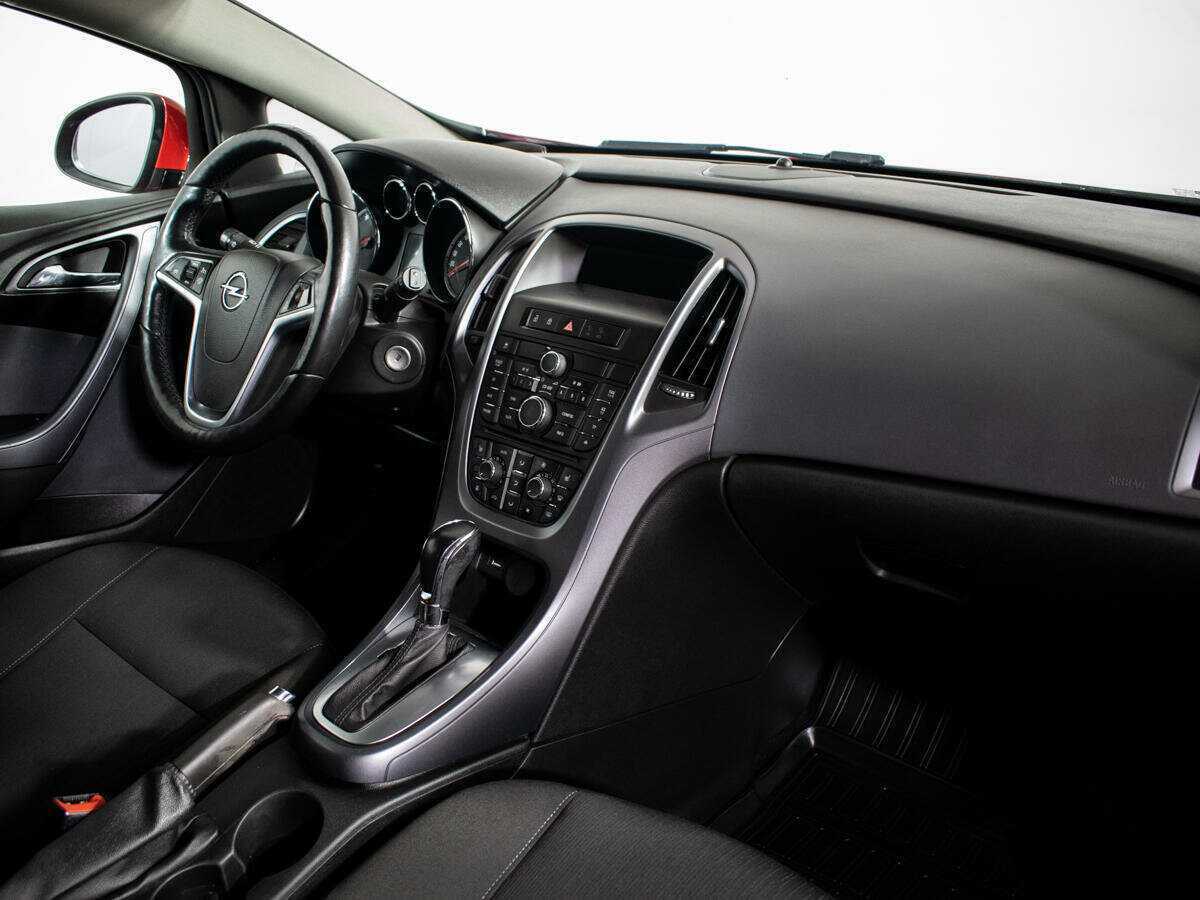 Купить Opel Astra, 2013, 109 000 км.. Фото: #7