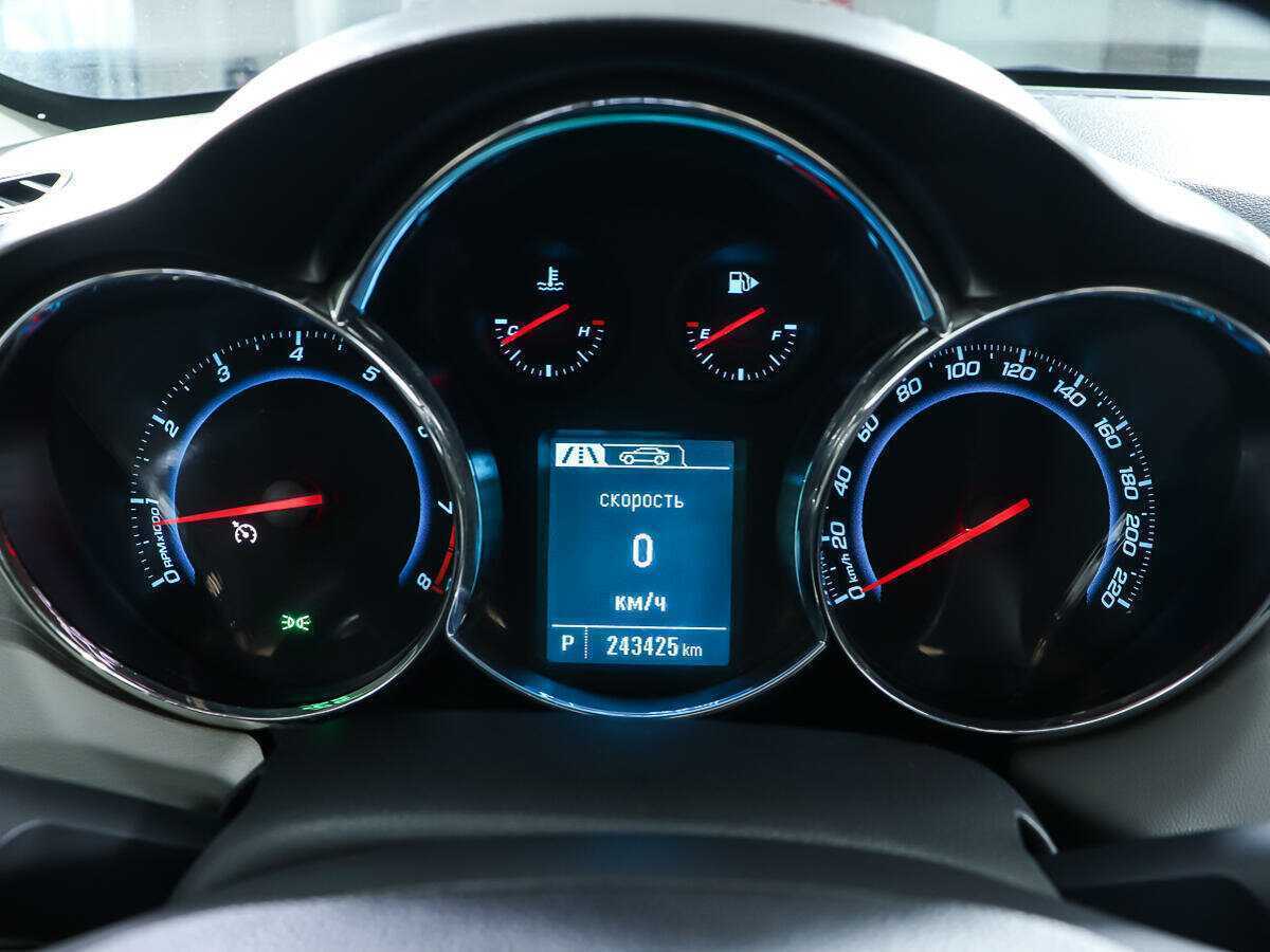 Купить Chevrolet Cruze, 2013, 243 424 км.. Фото: #13