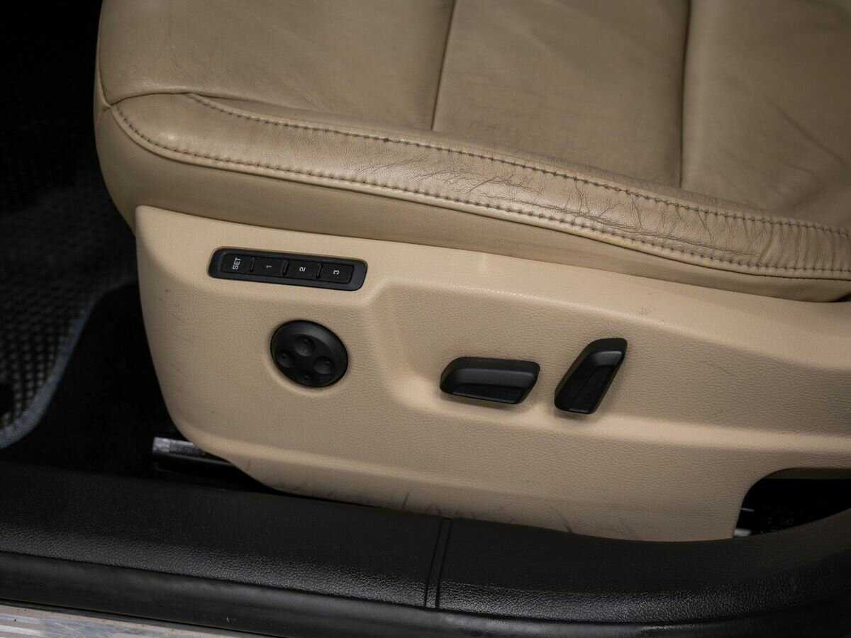 Купить Skoda Superb, 2012, 288 337 км.. Фото: #15