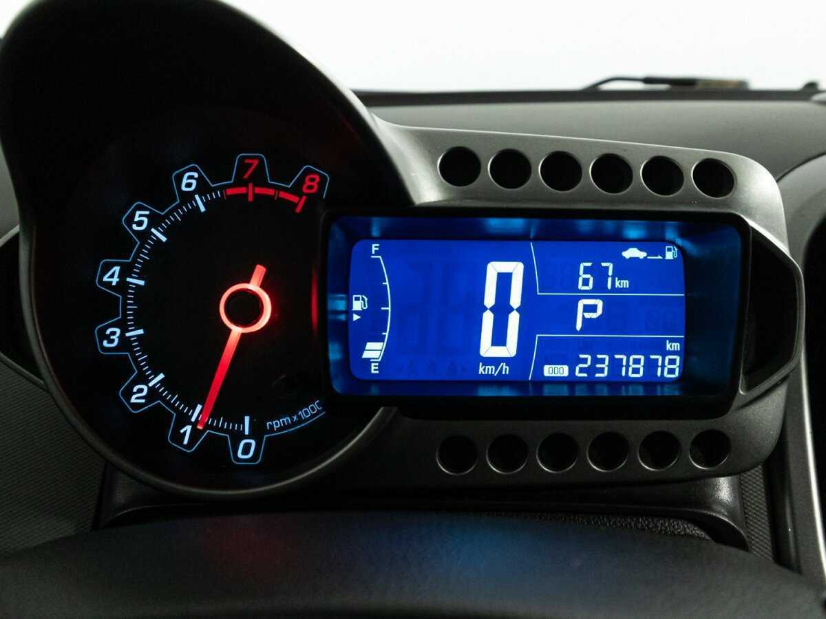 Купить Chevrolet Aveo, 2015, 237 876 км.. Фото: #11