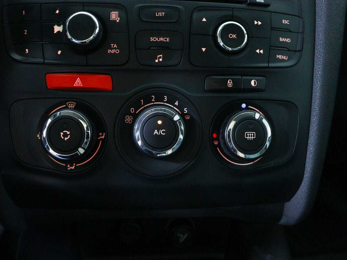 Купить Citroen C4, 2012, 193 325 км.. Фото: #12