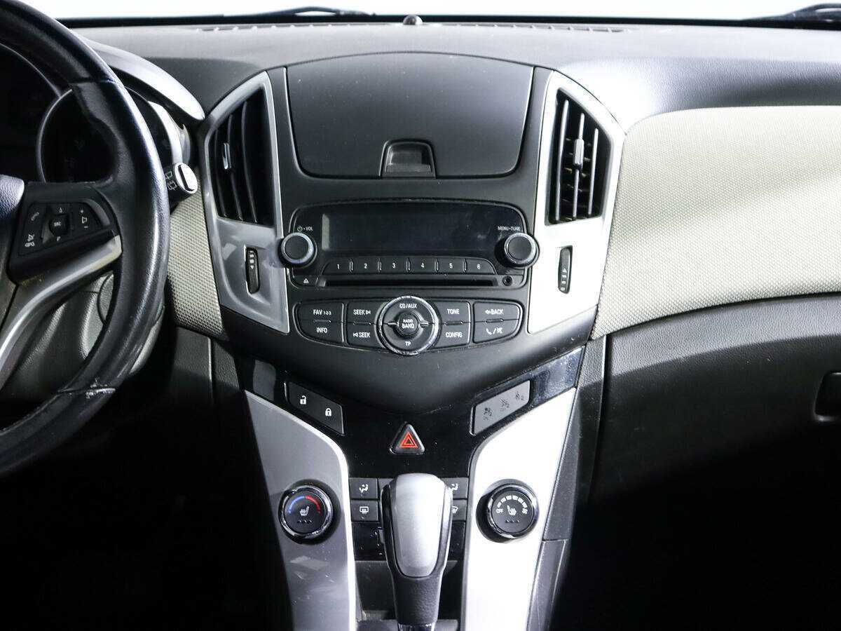 Купить Chevrolet Cruze, 2014, 133 617 км.. Фото: #10