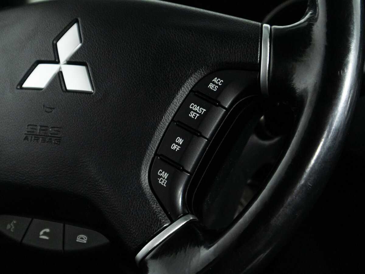 Купить Mitsubishi Pajero, 2012, 215 000 км.. Фото: #17