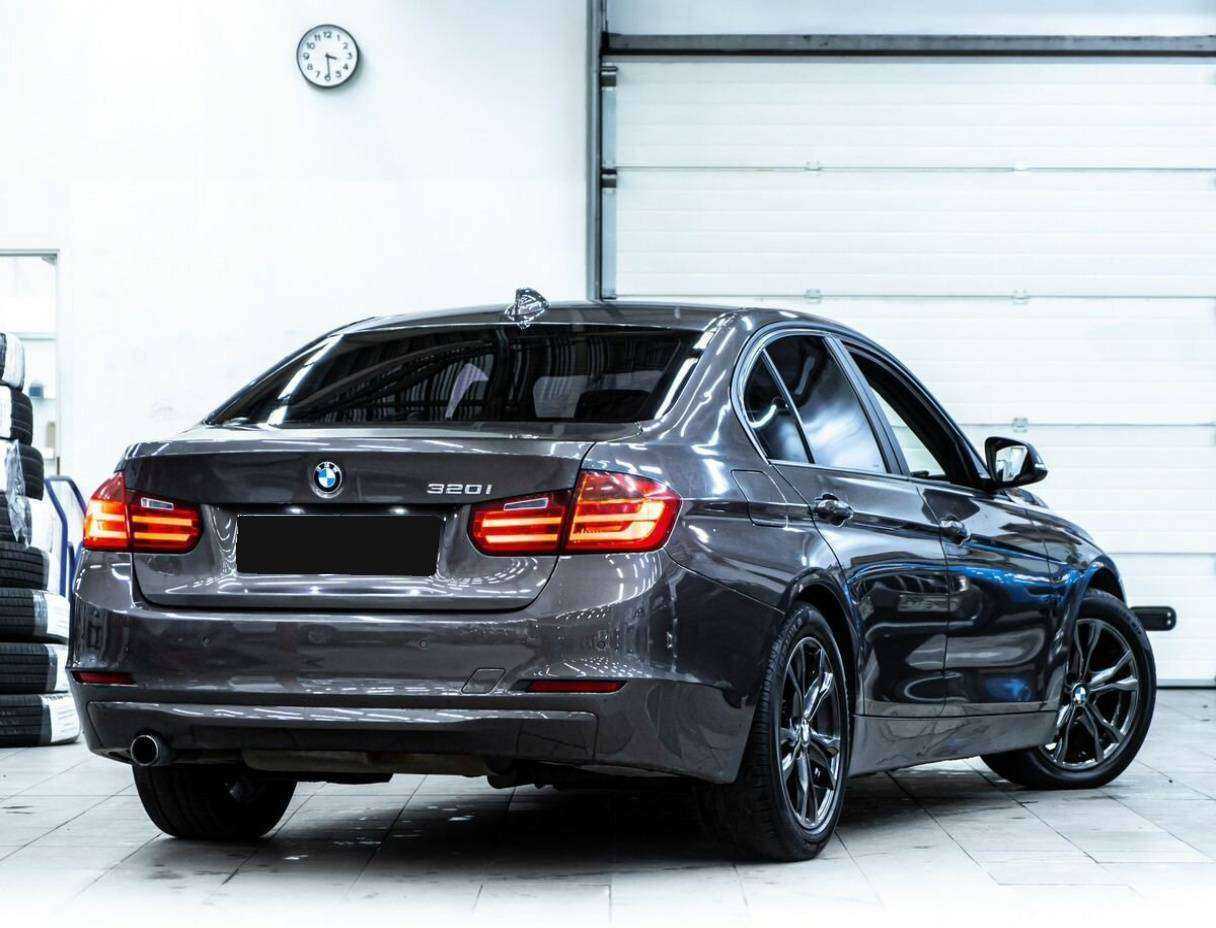 Купить BMW 3 серии, 2014, 217 000 км.. Фото: #2