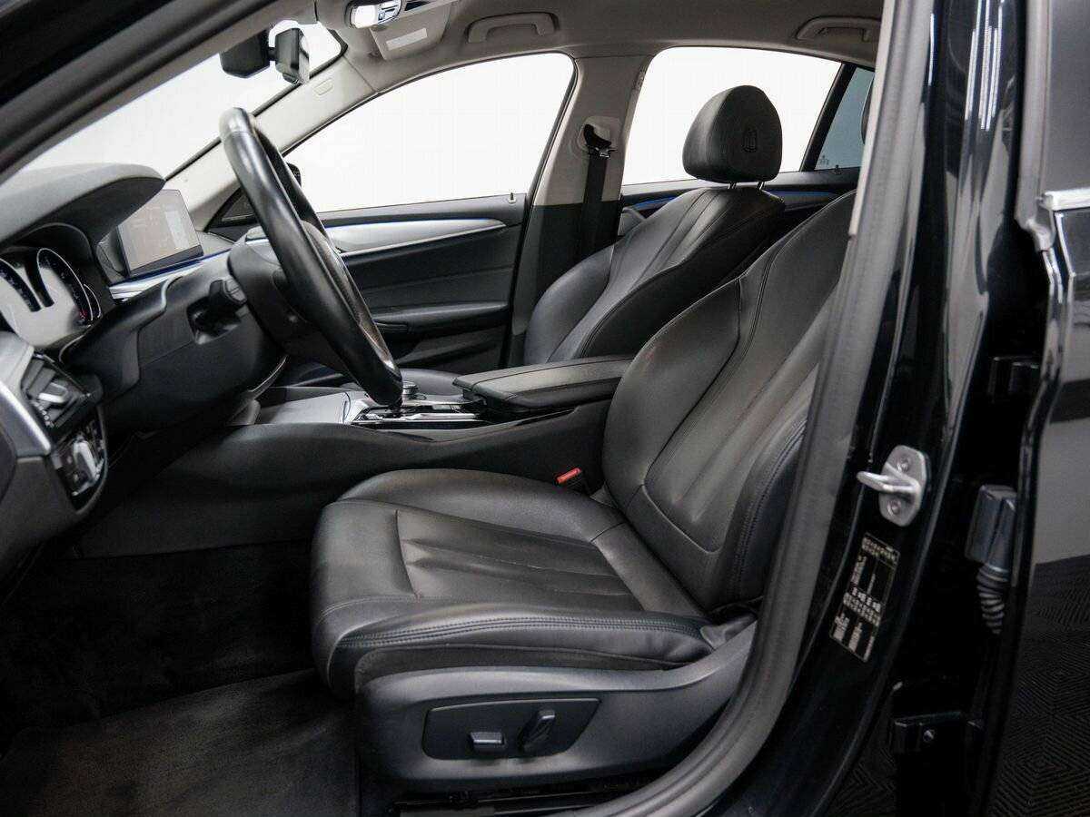 Купить BMW 5 серии, 2017, 193 321 км.. Фото: #15