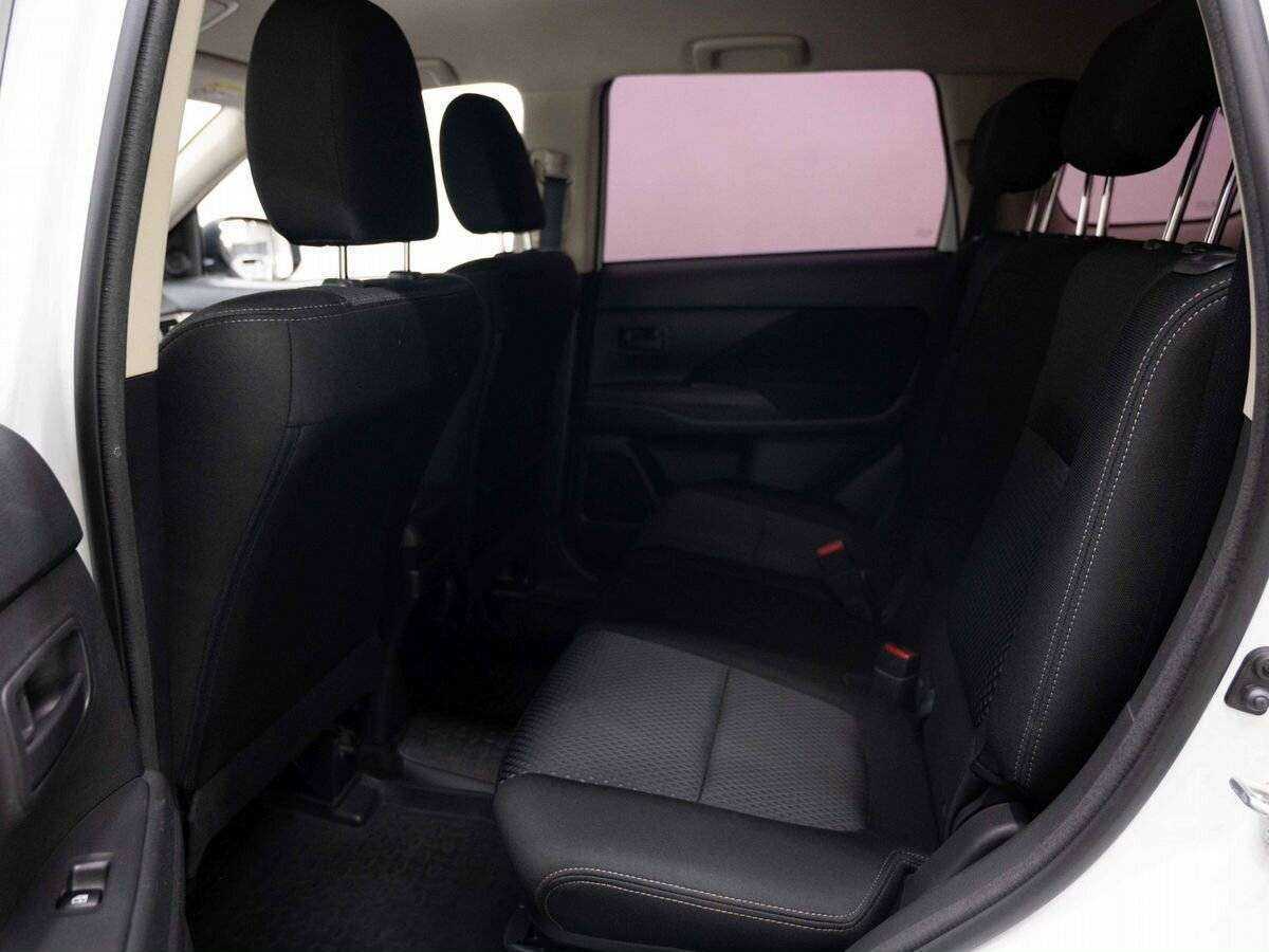 Купить Mitsubishi Outlander, 2017, 152 152 км.. Фото: #8