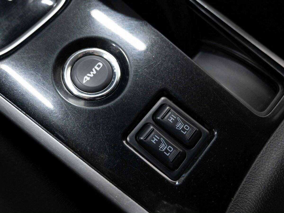 Купить Mitsubishi Outlander, 2017, 152 152 км.. Фото: #19