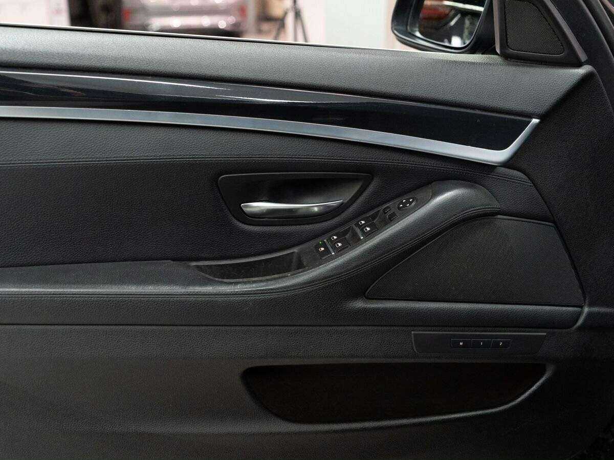 Купить BMW 5 серии, 2013, 229 600 км.. Фото: #15