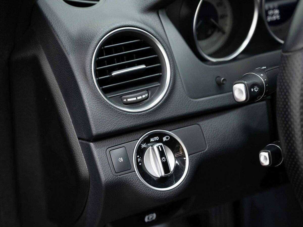 Купить Mercedes-Benz C-Класс, 2013, 121 000 км.. Фото: #17