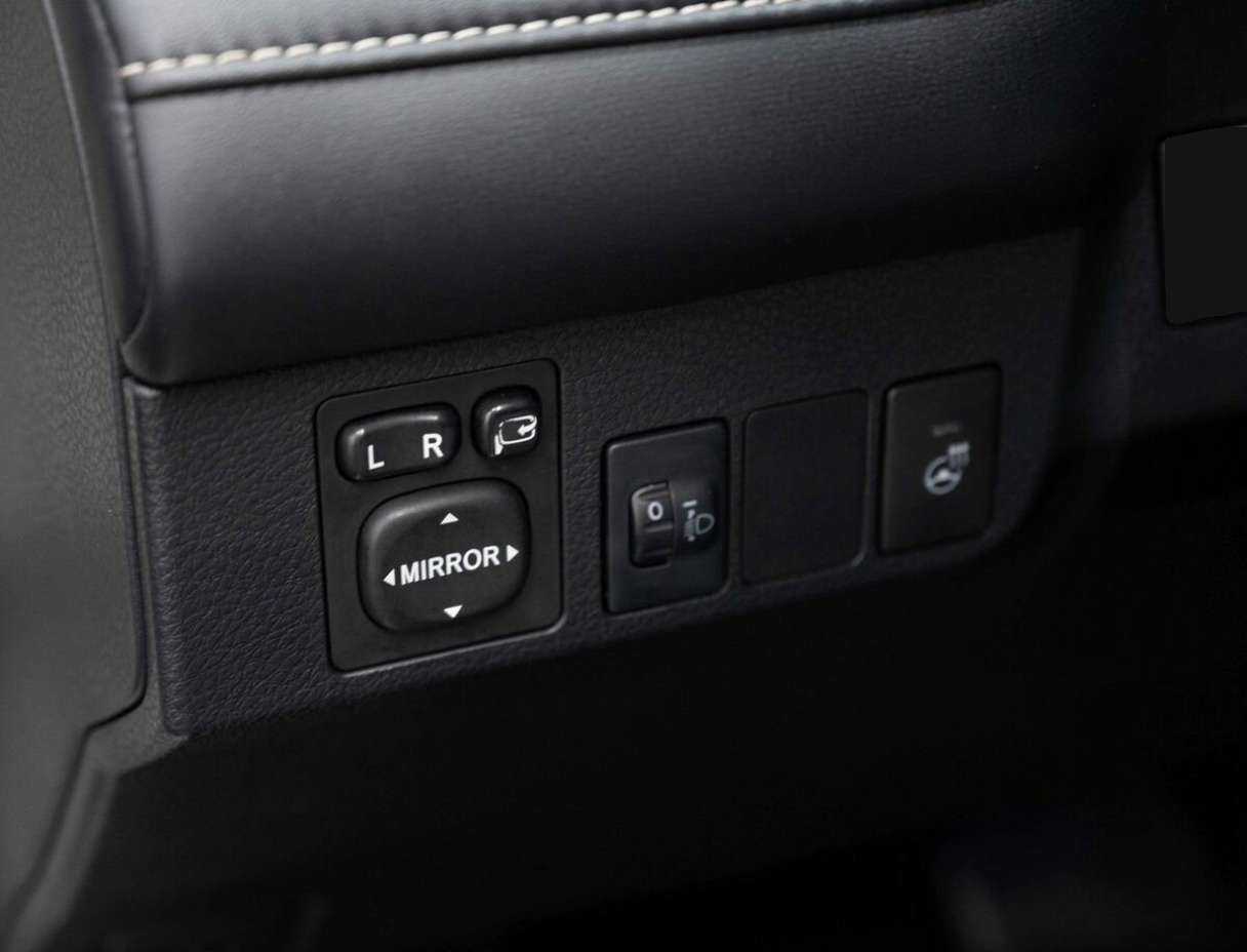 Купить Тойота Рав4, 2017, 176 750 км.. Фото: #14