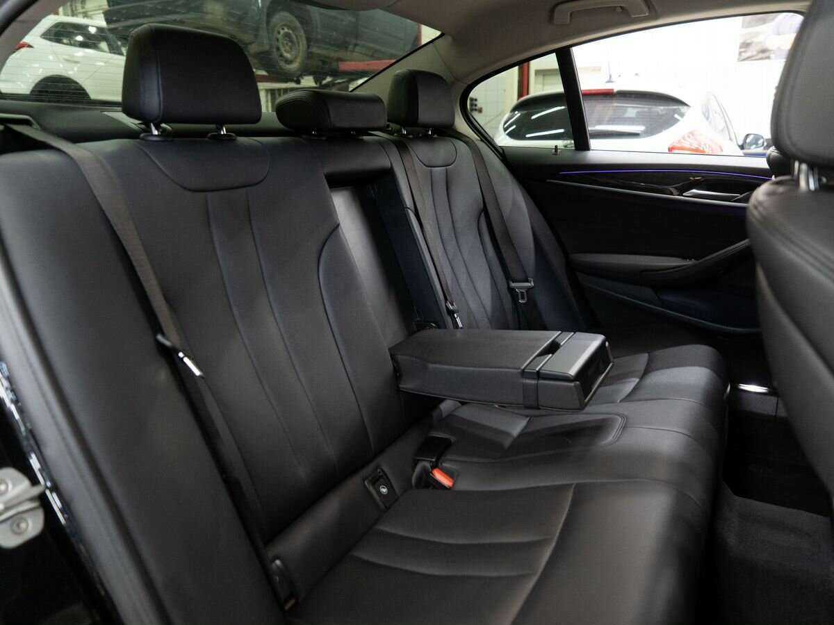 Купить BMW 5 серии, 2019, 146 239 км.. Фото: #7