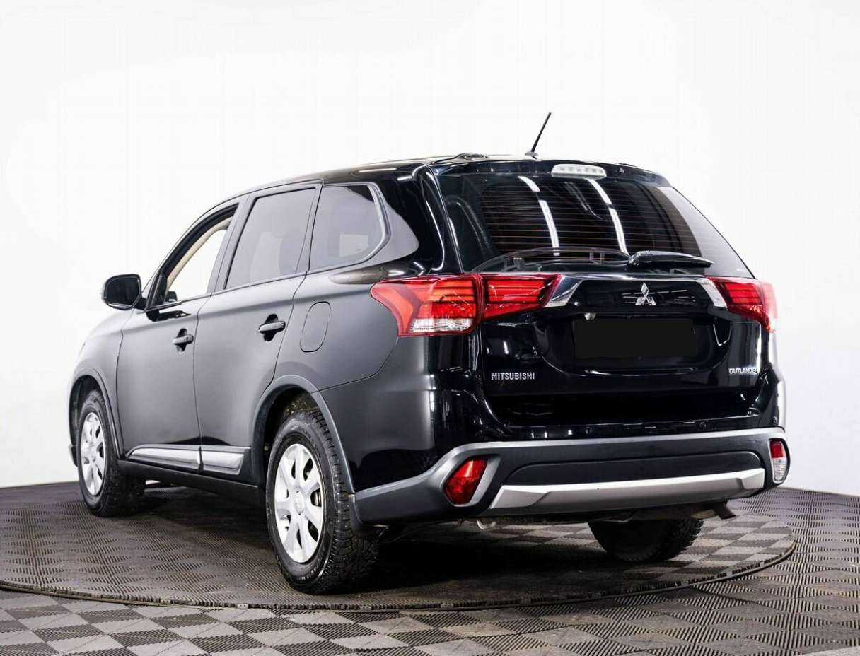 Купить Mitsubishi Outlander, 2016, 74 202 км.. Фото: #3