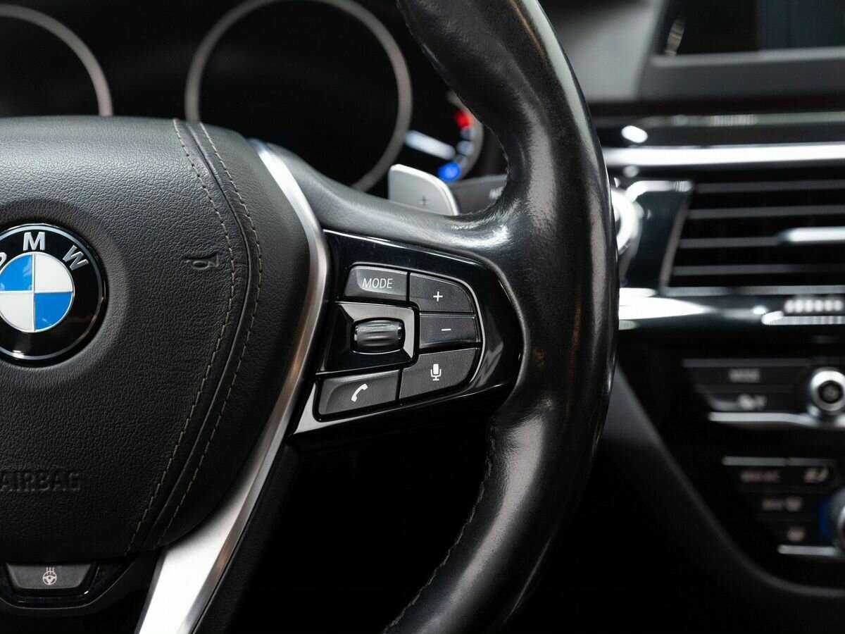 Купить BMW 5 серии, 2019, 231 000 км.. Фото: #15