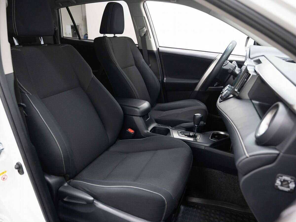 Купить Toyota RAV4, 2017, 67 000 км.. Фото: #14