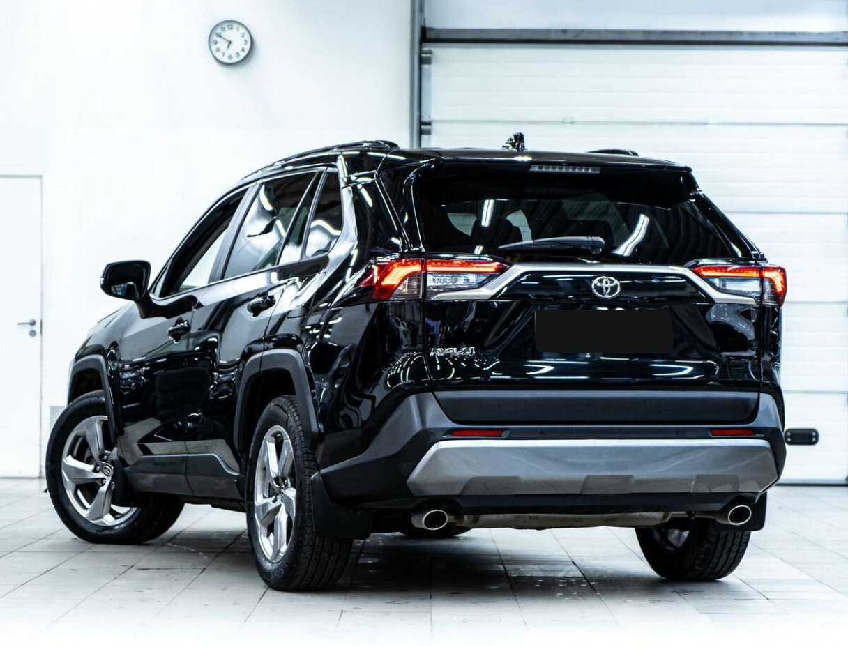Купить Toyota RAV4, 2019, 47 000 км.. Фото: #3