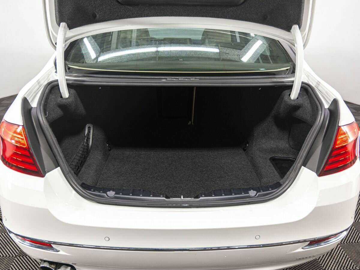 Купить BMW 5 серии, 2015, 78 182 км.. Фото: #28