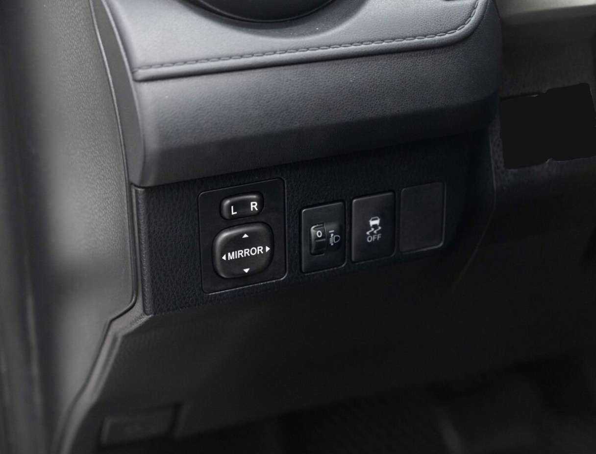 Купить Тойота Рав4, 2013, 133 185 км.. Фото: #19