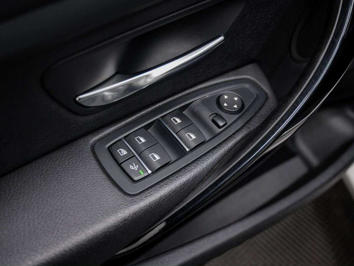 Купить BMW 3 серии, 2017, 135 000 км.. Фото: #18