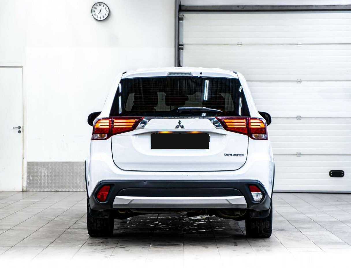 Купить Mitsubishi Outlander, 2015, 140 000 км.. Фото: #4