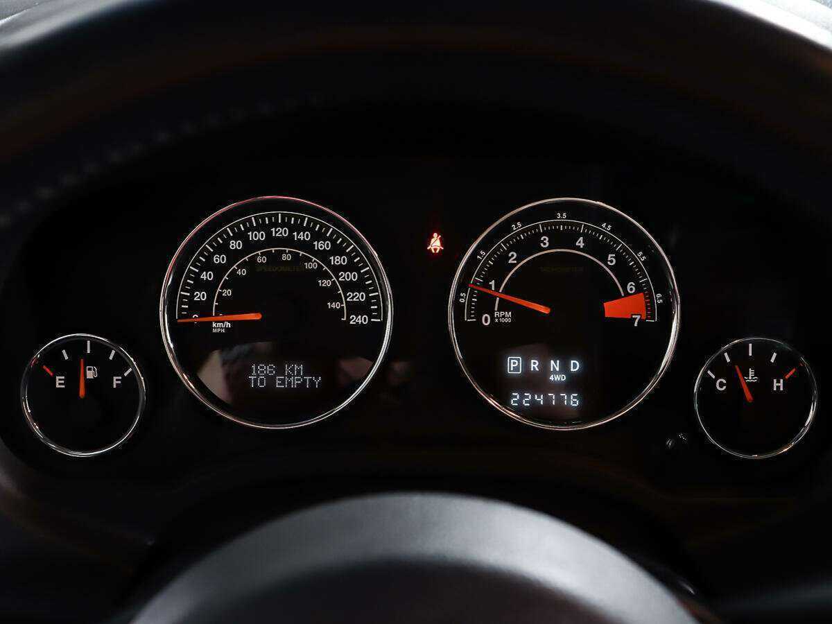 Купить Jeep Compass, 2013, 224 775 км.. Фото: #12