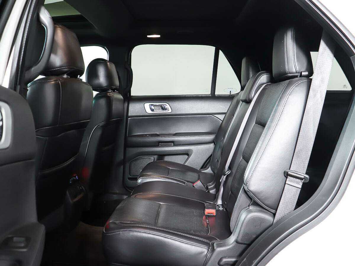 Купить Ford Explorer, 2012, 187 970 км.. Фото: #11