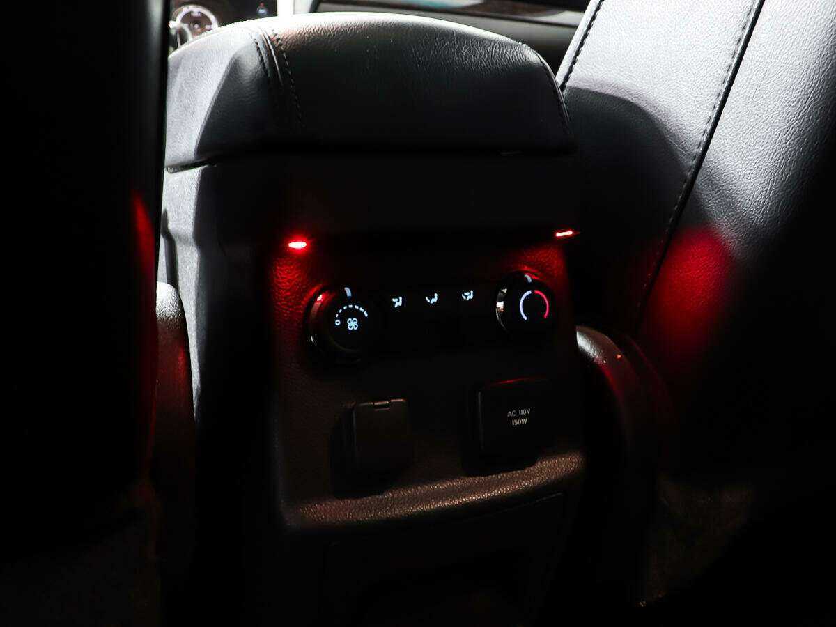 Купить Ford Explorer, 2012, 187 970 км.. Фото: #25