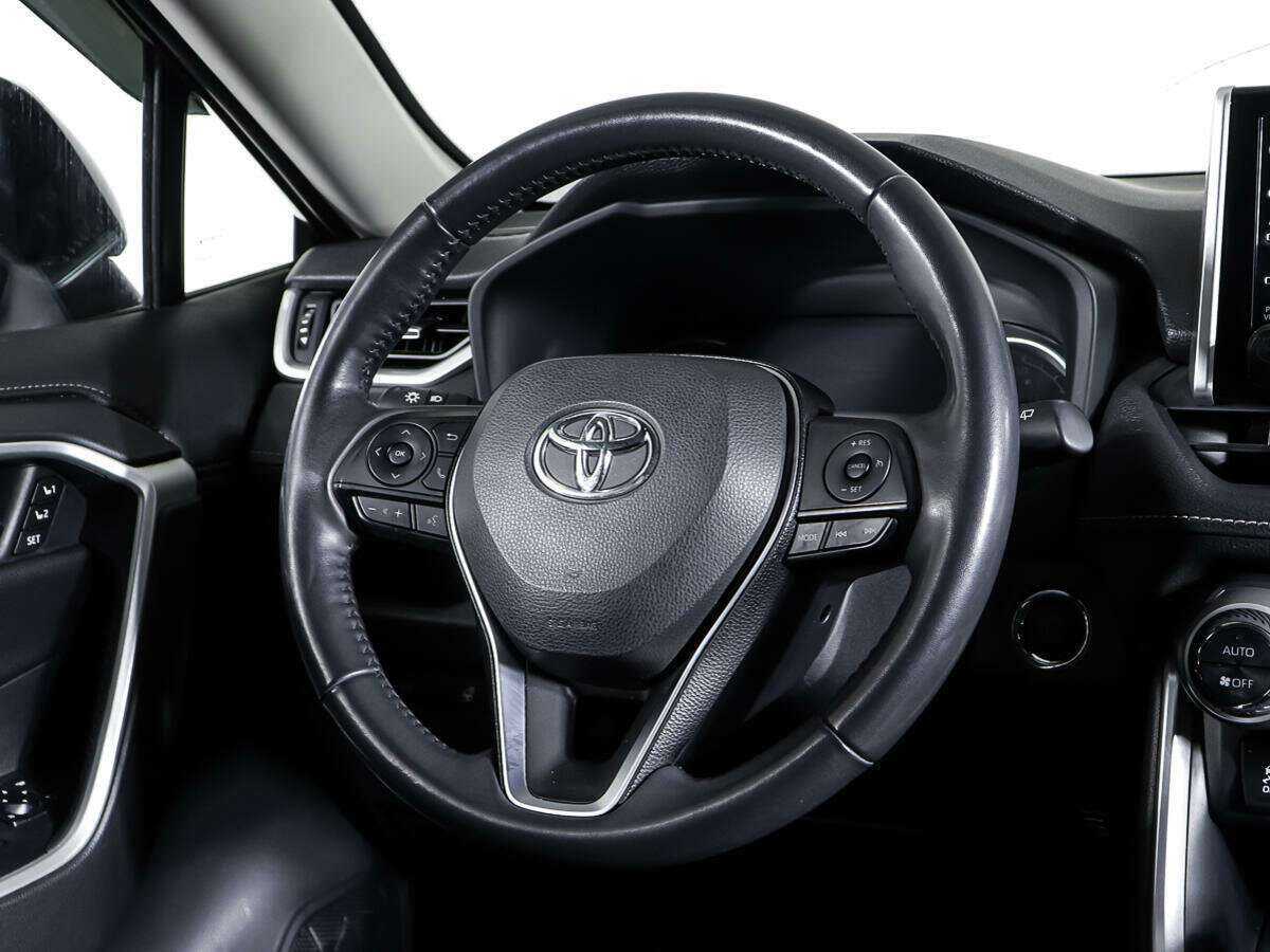 Купить Toyota RAV4, 2019, 40 690 км.. Фото: #14