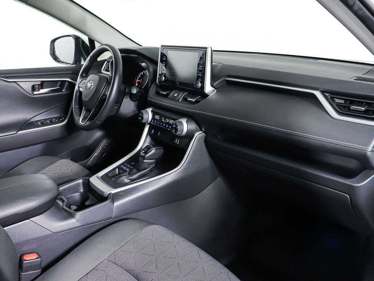 Купить Toyota RAV4, 2020, 55 301 км.. Фото: #9