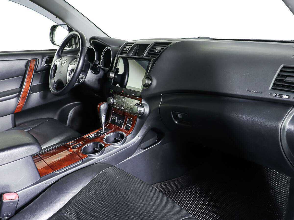 Купить Toyota Highlander, 2012, 144 950 км.. Фото: #8