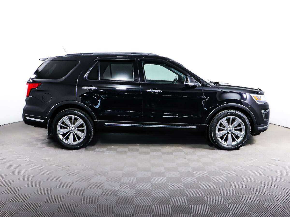 Купить Ford Explorer, 2018, 121 019 км.. Фото: #3
