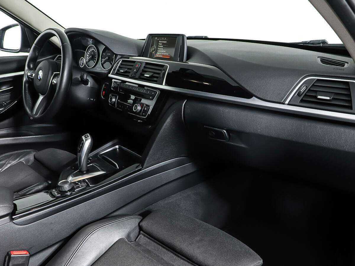 Купить BMW 3 серии, 2016, 118 900 км.. Фото: #8