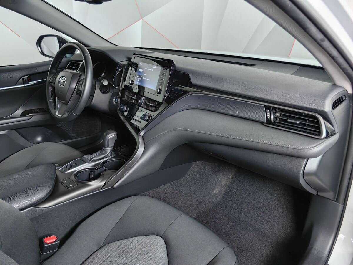 Купить Toyota Camry, 2021, 63 085 км.. Фото: #8