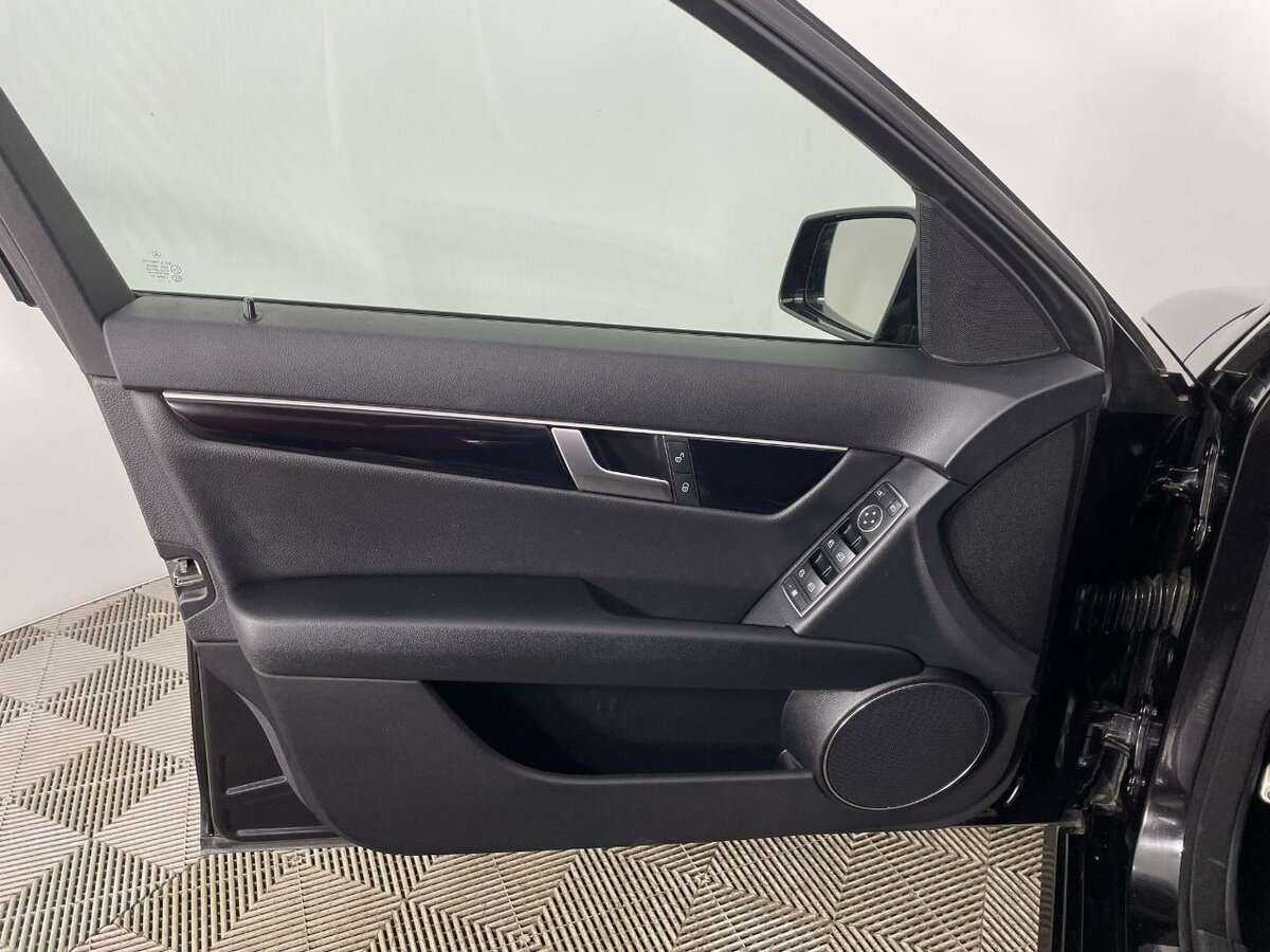 Купить Mercedes-Benz C-Класс, 2012, 159 200 км.. Фото: #7