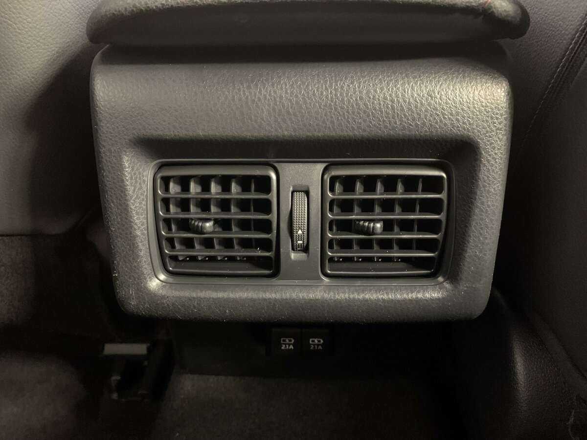 Купить Toyota Camry, 2019, 89 169 км.. Фото: #15