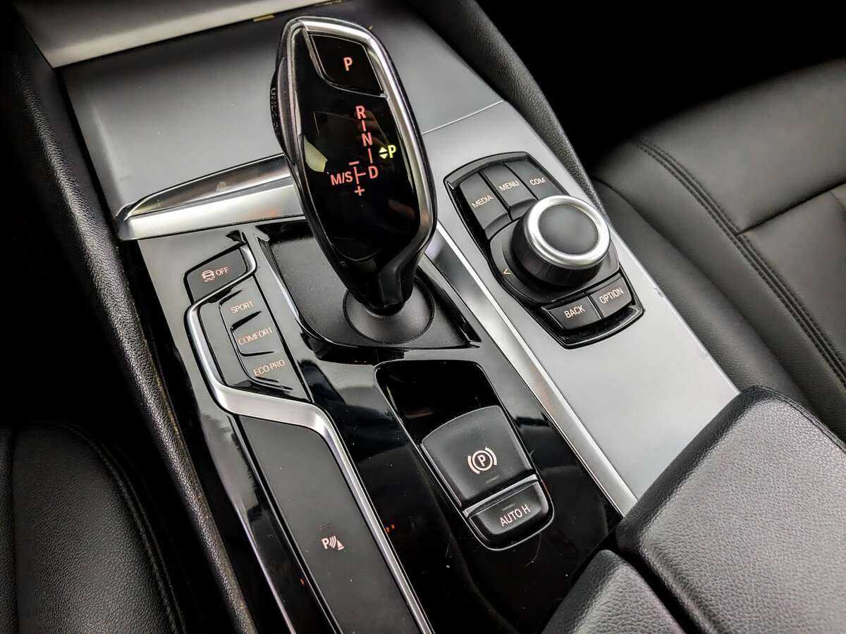 Купить BMW 5 серии, 2018, 187 995 км.. Фото: #22
