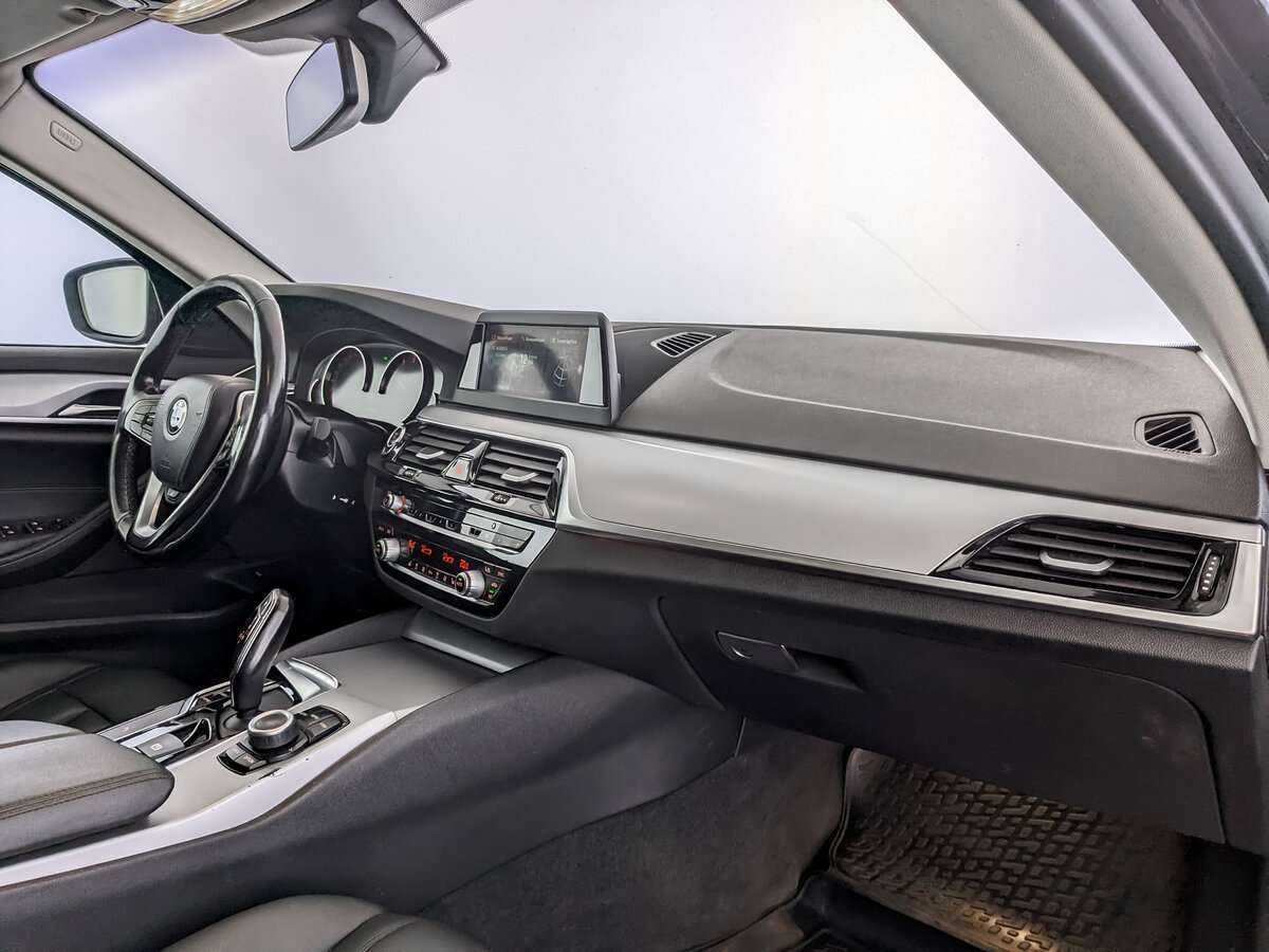 Купить BMW 5 серии, 2018, 210 758 км.. Фото: #7