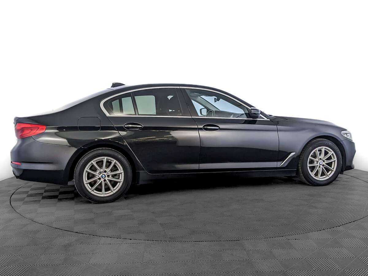 Купить BMW 5 серии, 2018, 212 355 км.. Фото: #3