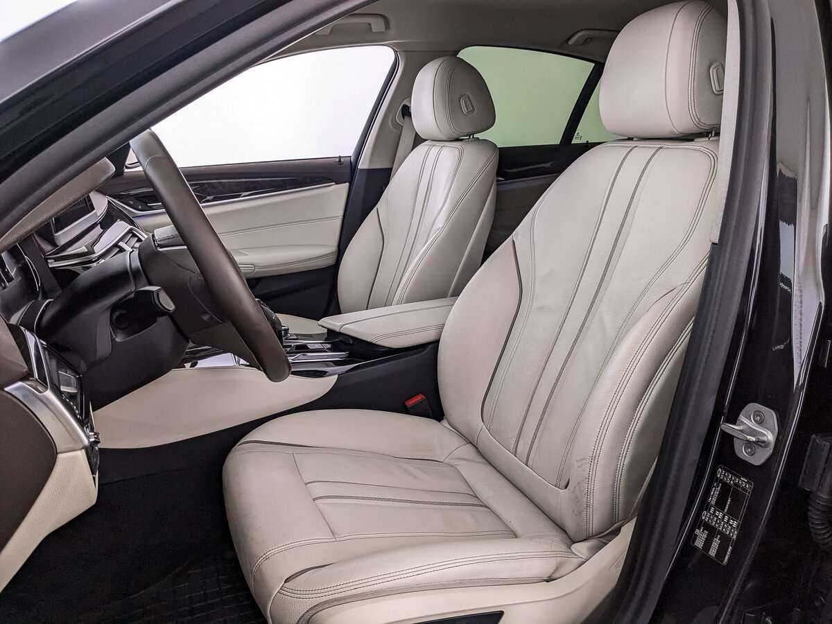 Купить BMW 5 серии, 2017, 114 874 км.. Фото: #15