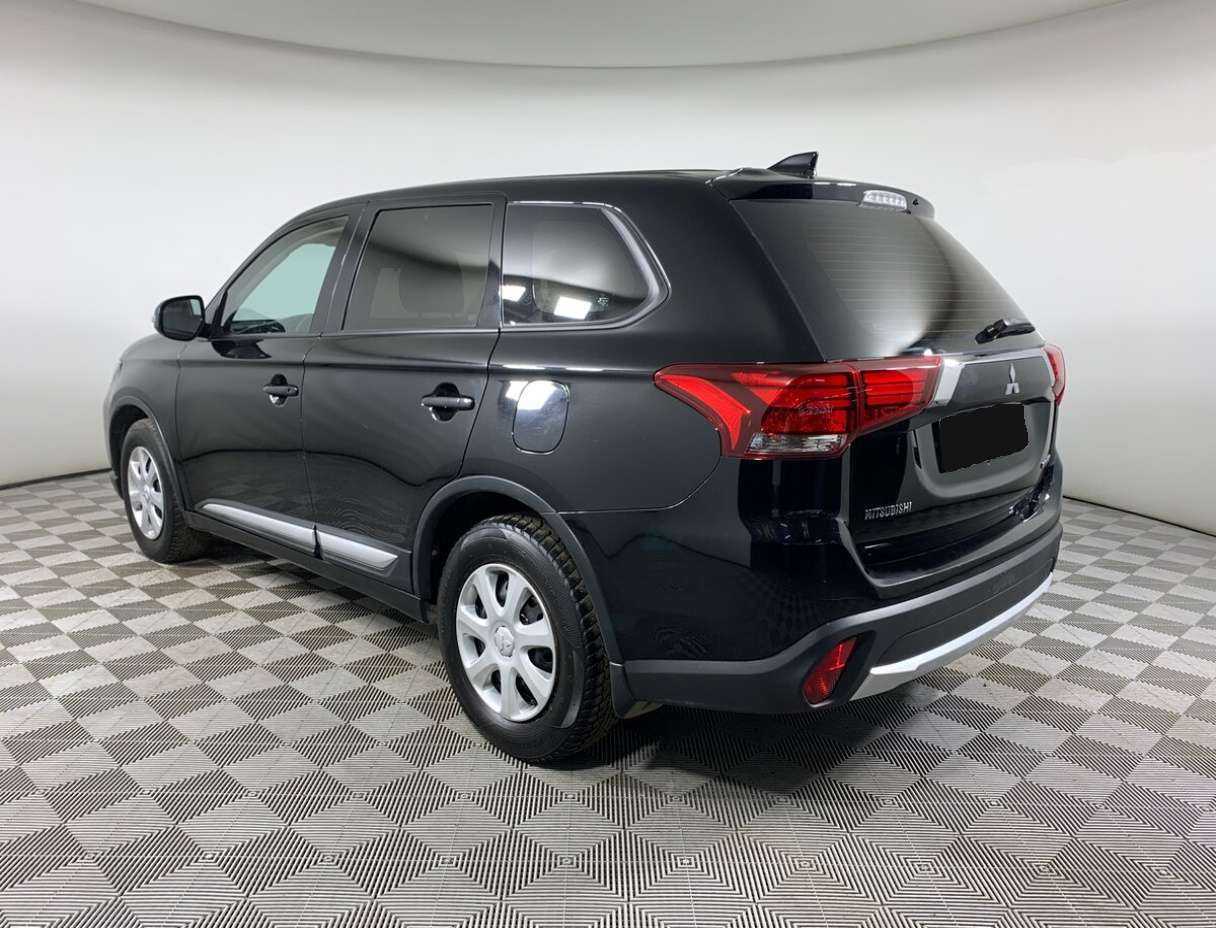Купить Mitsubishi Outlander, 2018, 167 372 км.. Фото: #6