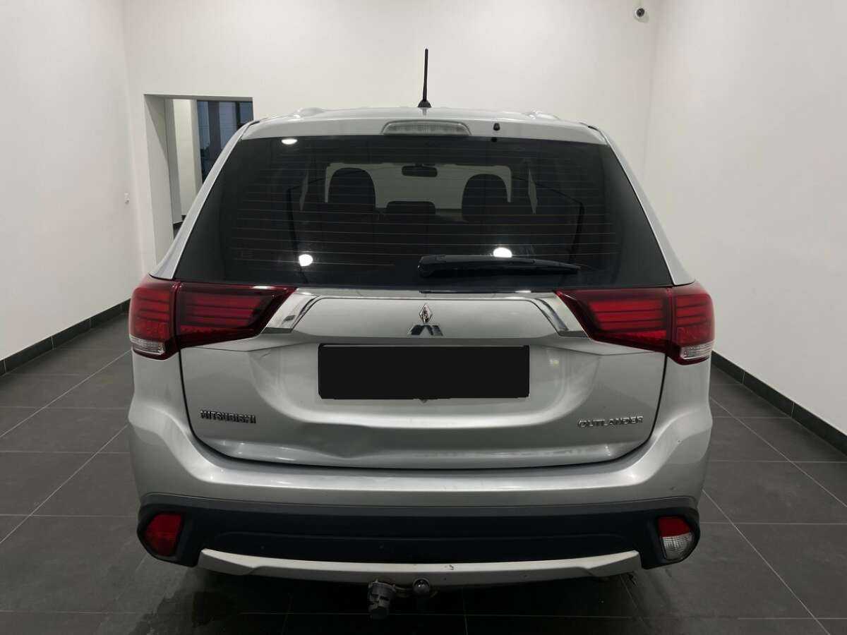 Купить Mitsubishi Outlander, 2016, 191 717 км.. Фото: #3