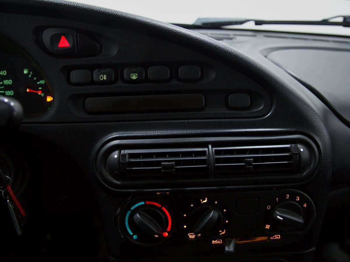 Купить Шевроле Нива, 2017, 99 573 км.. Фото: #11