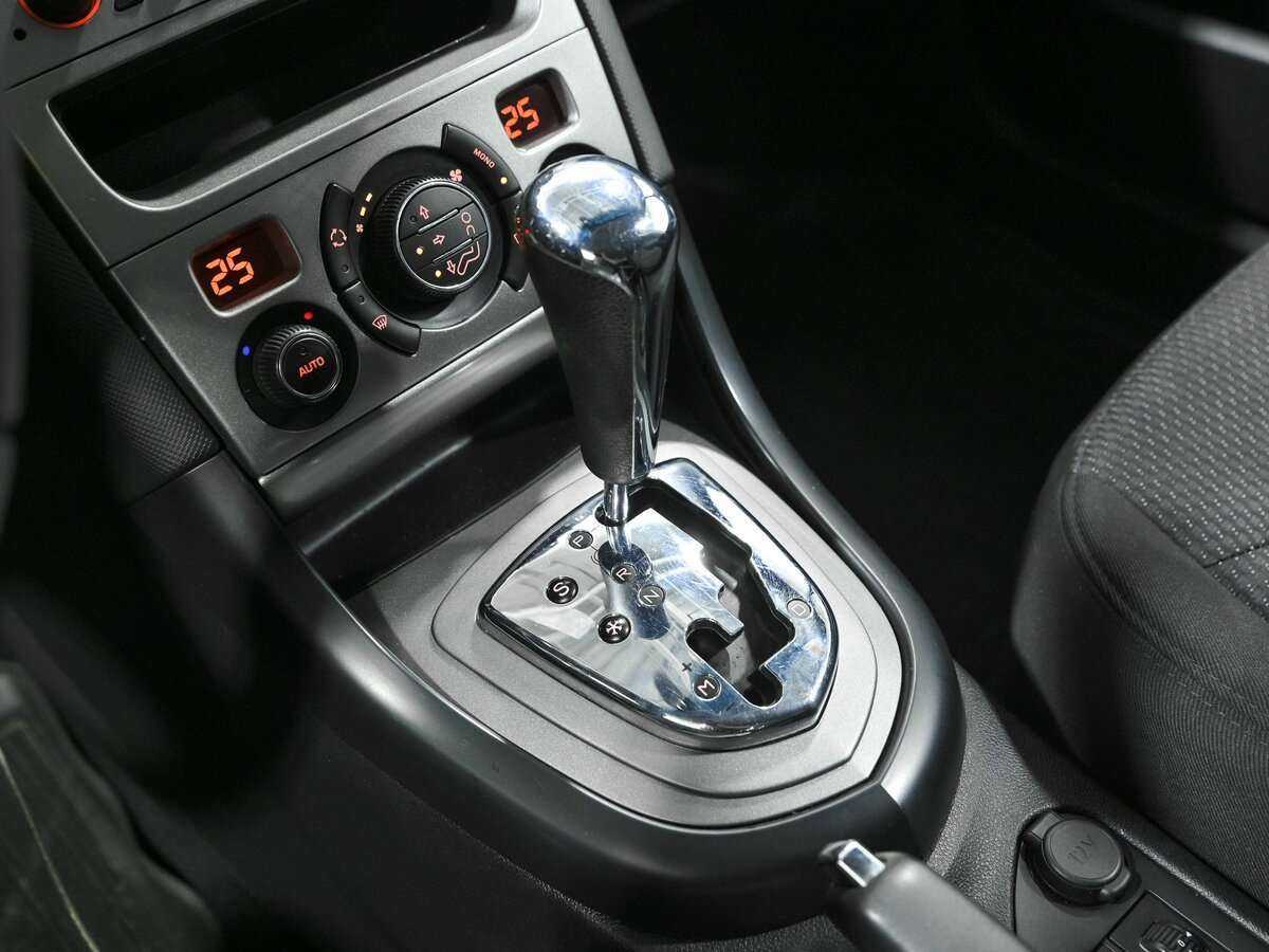 Купить Пежо 408, 2012, 182 095 км.. Фото: #8