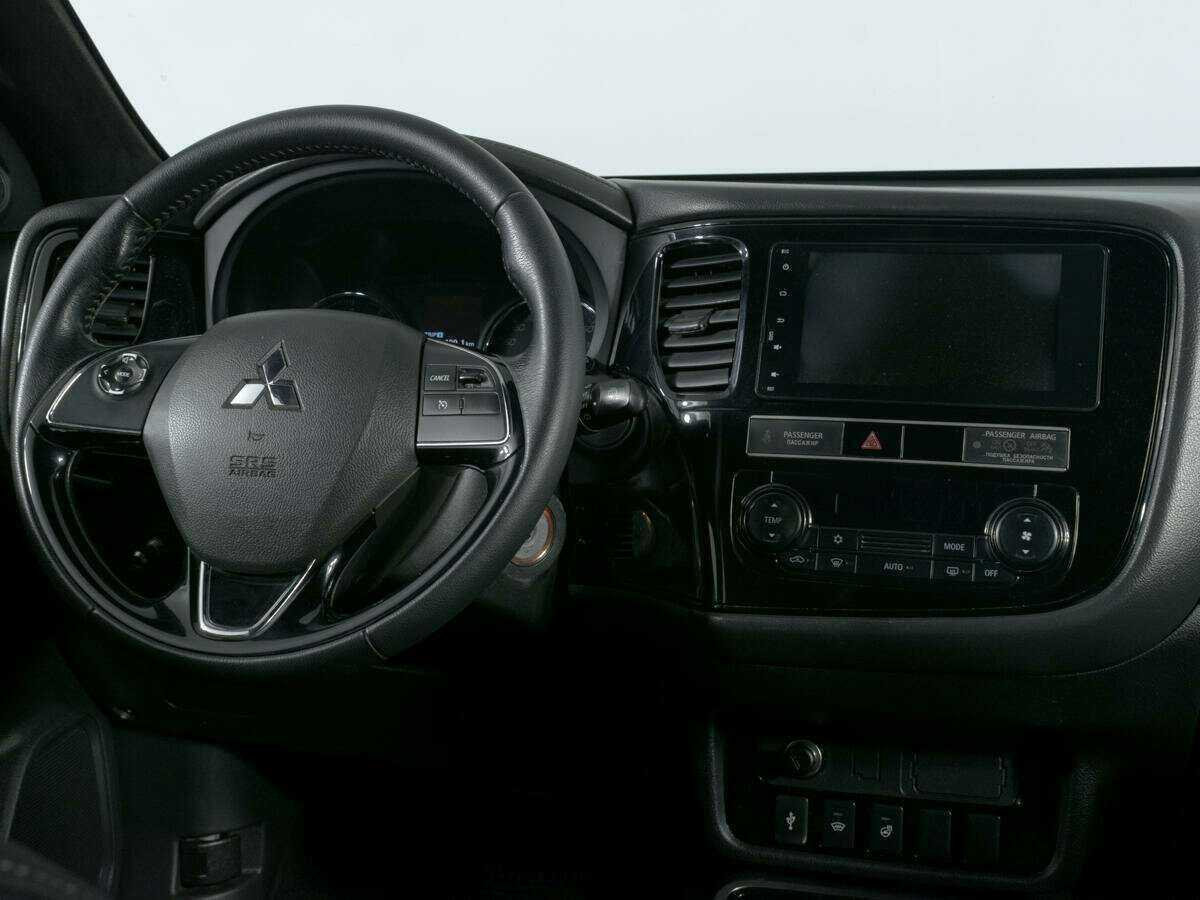 Купить Mitsubishi Outlander, 2018, 181 560 км.. Фото: #7