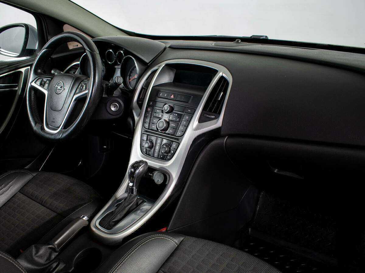 Купить Опель Астра, 2012, 160 122 км.. Фото: #8