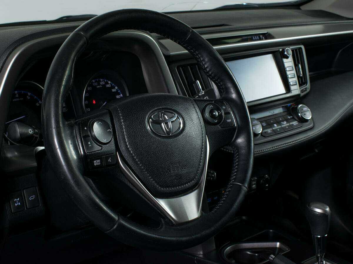 Купить Toyota RAV4, 2017, 142 159 км.. Фото: #13