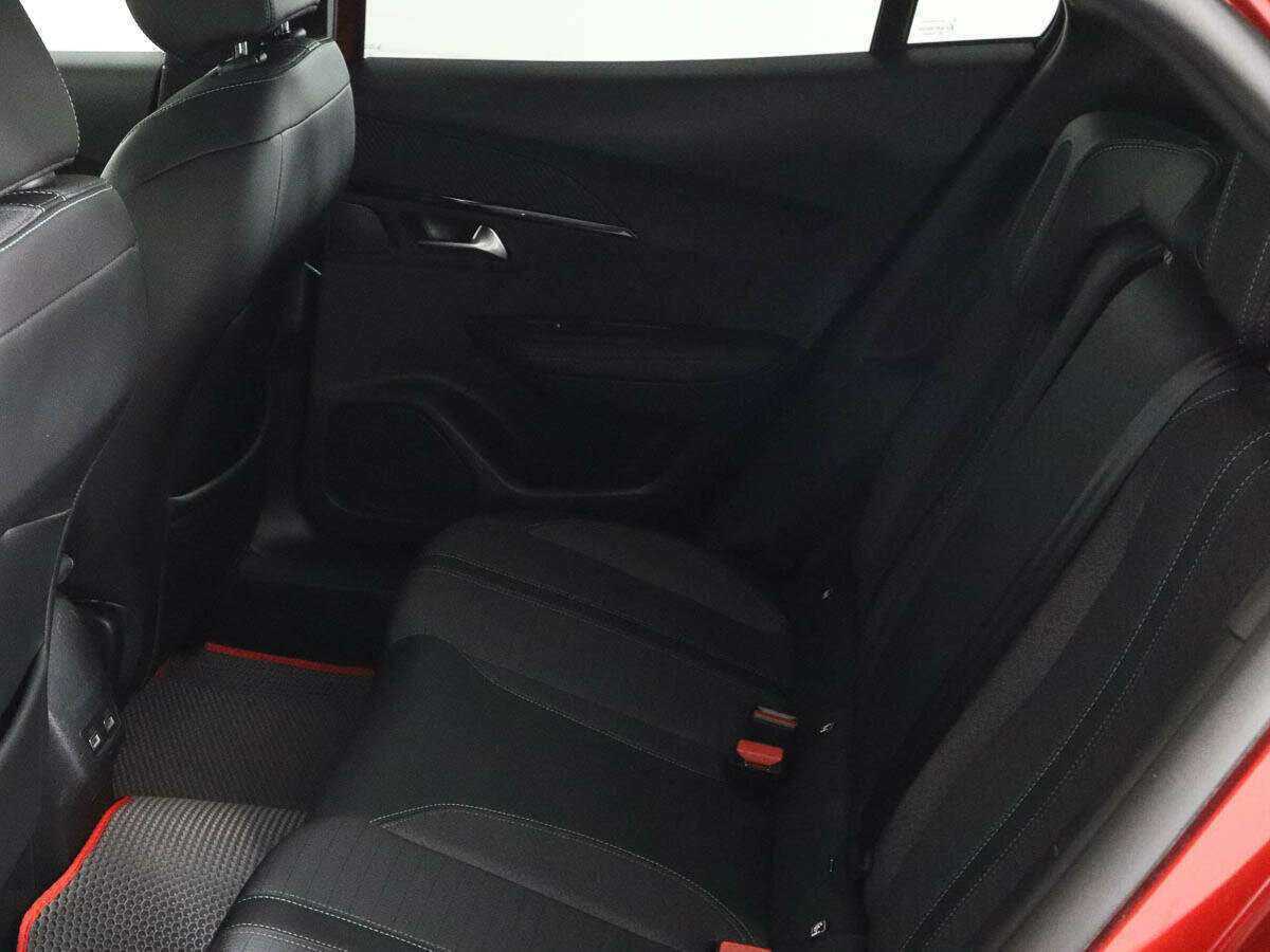 Купить Пежо 2008, 2021, 52 963 км.. Фото: #8